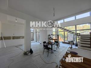 Дом 250м², 2-этажный, участок 15 сот.  