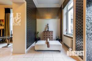 Дом 550м², 3-этажный, участок 20 сот.  