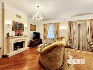 Коттедж 699м&sup2;, 3-этажный, участок 29 сот.  