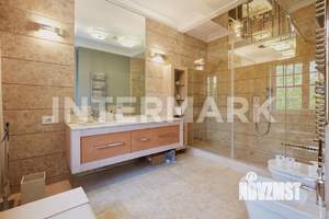 Коттедж 596м², 3-этажный, участок 200 сот.  