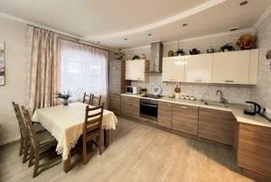Дом 160м², 2-этажный, участок 6 сот.  