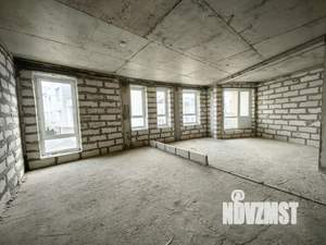 Таунхаус 220м², 3-этажный, участок 1 сот.  