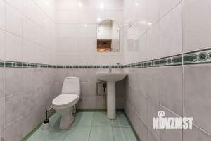 Дом 460м², 4-этажный, участок 15 сот.  