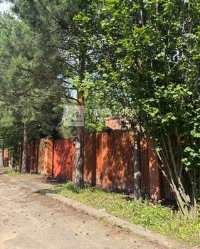 Дом 348м², 2-этажный, участок 25 сот.  