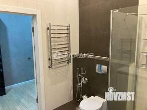 Дом 400м², 2-этажный, участок 10 сот.  