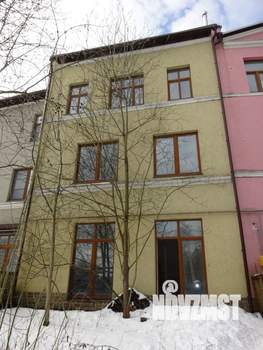 Таунхаус 275м², 4-этажный, участок 1 сот.  