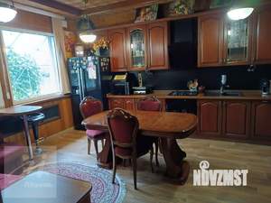 Коттедж 203м², 2-этажный, участок 16 сот.  