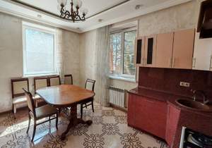 Дом 310м², 3-этажный, участок 5 сот.  