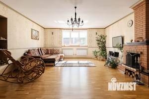 Дом 380м², 3-этажный, участок 6 сот.  