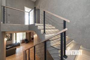 Дом 400м², 2-этажный, участок 10 сот.  