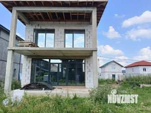 Дом 180м², 2-этажный, участок 4 сот.  