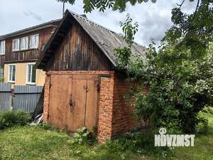 Дом 70м², 2-этажный, участок 6 сот.  
