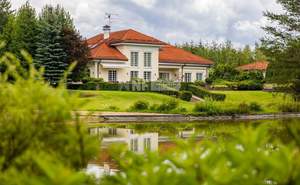 Дом 596м², 2-этажный, участок 200 сот.  