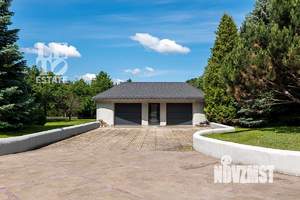 Дом 993м², 4-этажный, участок 60 сот.  