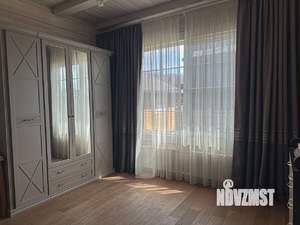 Дом 251м², 2-этажный, участок 10 сот.  