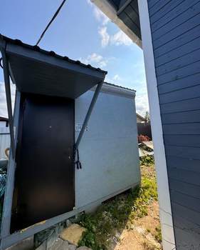 Дом 60м², 2-этажный, участок 6 сот.  