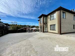 Коттедж 240м&sup2;, 2-этажный, участок 9 сот.  