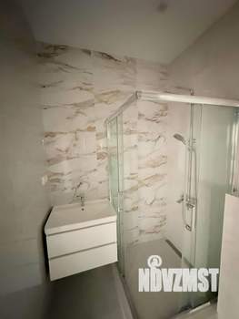 Дом 180м², 2-этажный, участок 8 сот.  