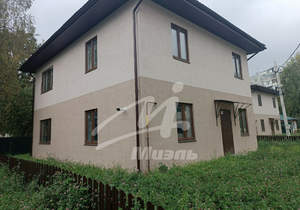 Дом 160м², 2-этажный, участок 4 сот.  