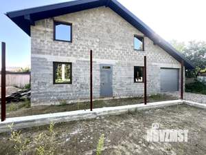 Дом 230м², 2-этажный, участок 6 сот.  