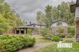 Коттедж 823м², 2-этажный, участок 60 сот.  