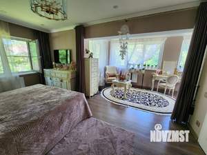 Коттедж 207м², 2-этажный, участок 9 сот.  