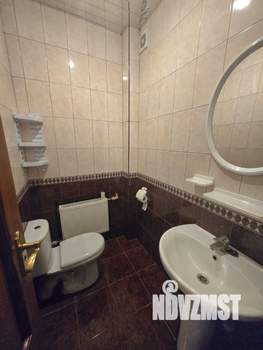 Коттедж 350м², 3-этажный, участок 12 сот.  