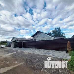 Дом 303м², 2-этажный, участок 6 сот.  