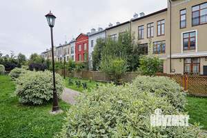Таунхаус 270м², 4-этажный, участок 1 сот.  