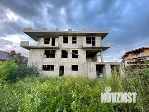 Дом 600м², 4-этажный, участок 10 сот.  