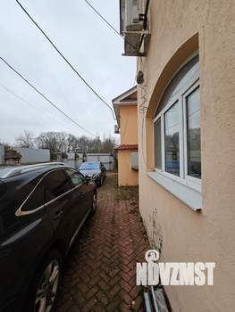 Дом 499м², 2-этажный, участок 15 сот.  