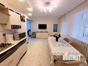 Дом 290м², 3-этажный, участок 4 сот.  