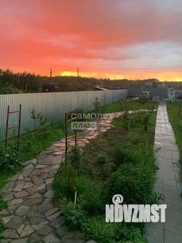 Дом 60м², 2-этажный, участок 6 сот.  