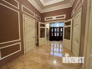 Коттедж 1256м&sup2;, 3-этажный, участок 70 сот.  