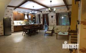 Таунхаус 170м², 2-этажный, участок 3 сот.  