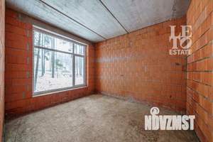 Дом 250м², 2-этажный, участок 10 сот.  