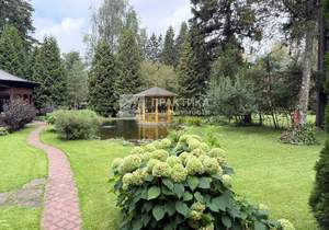 Дом 604м&sup2;, 4-этажный, участок 47 сот.  