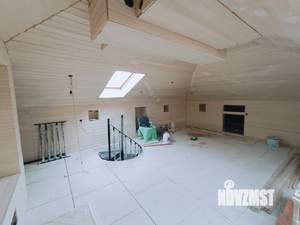 Коттедж 400м², 3-этажный, участок 18 сот.  