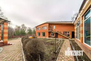 Дом 611м², 3-этажный, участок 22 сот.  