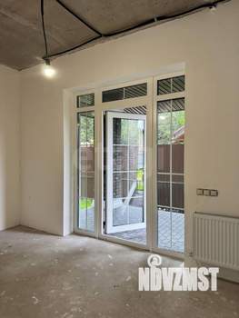 Дом 205м&sup2;, 2-этажный, участок 9 сот.  