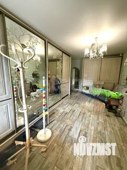 Дом 320м², 3-этажный, участок 12 сот.  