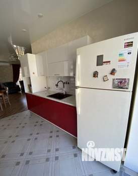 Таунхаус 156м², 3-этажный, участок 3 сот.  