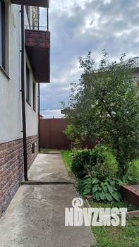 Коттедж 1200м², 2-этажный, участок 10 сот.  