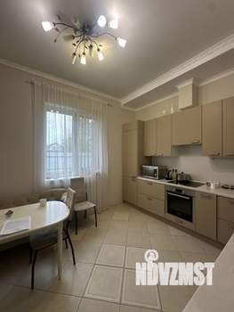 Дом 171м&sup2;, 2-этажный, участок 11 сот.  