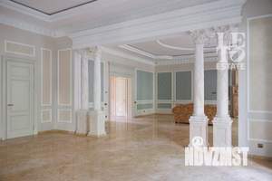 Дом 1256м², 3-этажный, участок 70 сот.  