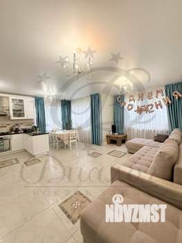 Таунхаус 175м&sup2;, 4-этажный, участок 4 сот.  