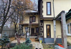 Дом 195м², 2-этажный, участок 6 сот.  