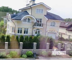 Дом 490м&sup2;, 4-этажный, участок 12 сот.  