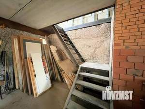 Дом 302м&sup2;, 2-этажный, участок 12 сот.  