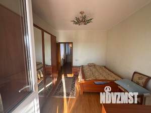 Дом 500м², 3-этажный, участок 20 сот.  